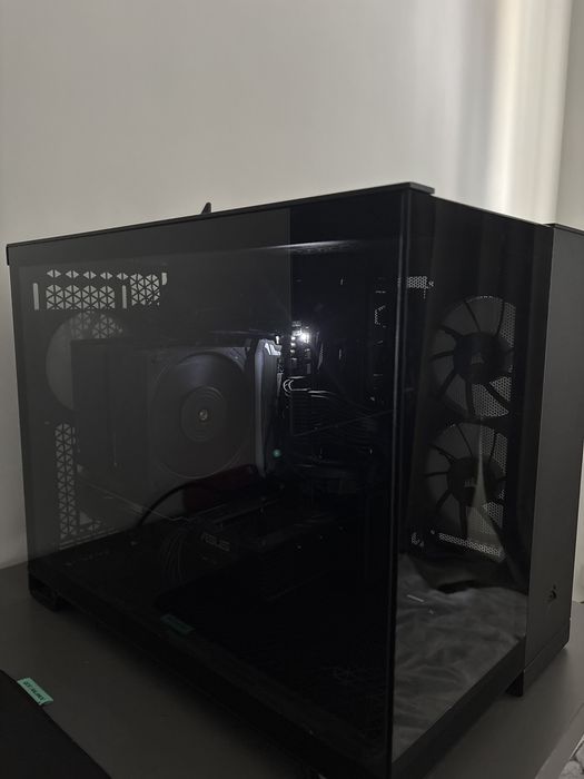 Komputer PC do gier i AI - RTX 5080+ AMD Ryzen 9 9950x+ 32gb ddr5+ 2tb ssd m2 + asus b850 plus wifi