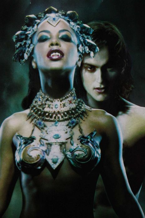 Видеокассета | Королева проклятых (Фильм) (Ужасы) (Лицензия) VHS