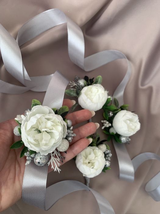 Бутоньєрки для гостей