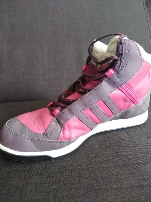 ADIDAS. Buty damskie.