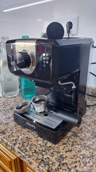 Máquina de Café KRUPS XP320810