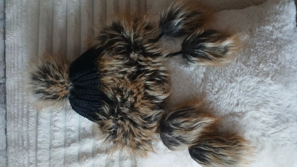 Okazja,Nowa modna cieplutka piękna czapka damska,wełna + futro