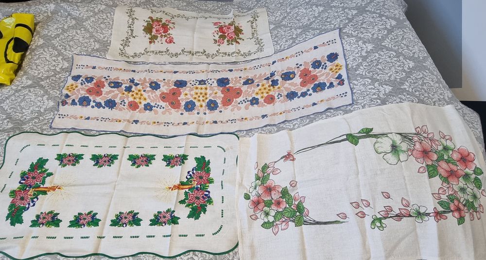 Zestaw bieżników vintage PRL 4 szt.