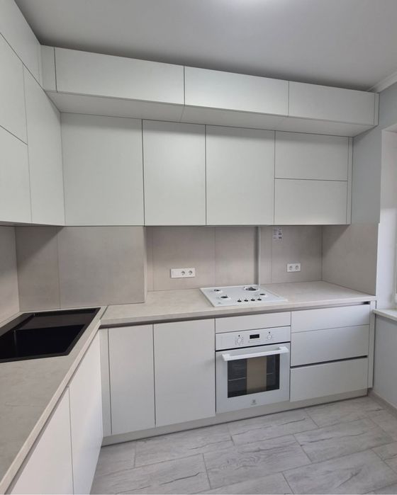 Кухня Кухні в наявності фарбований МДФ. Меблі Шафи купе.В Одесі!