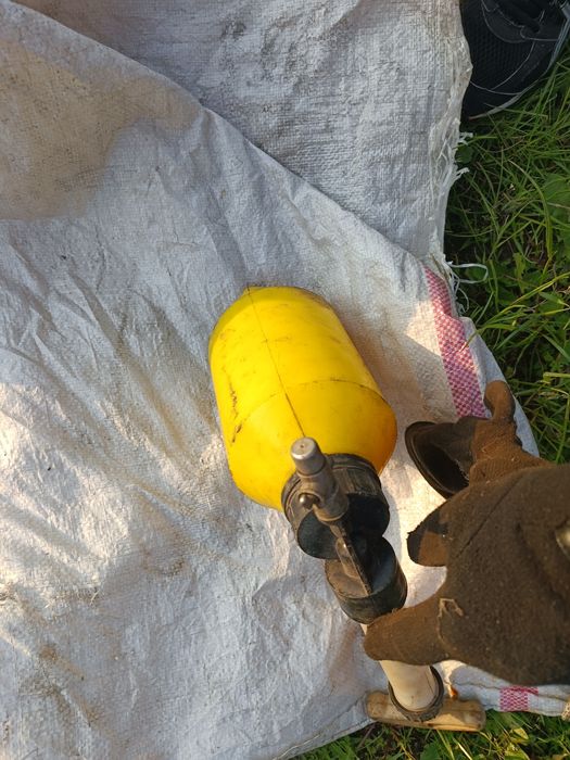 оприскувач- помповий