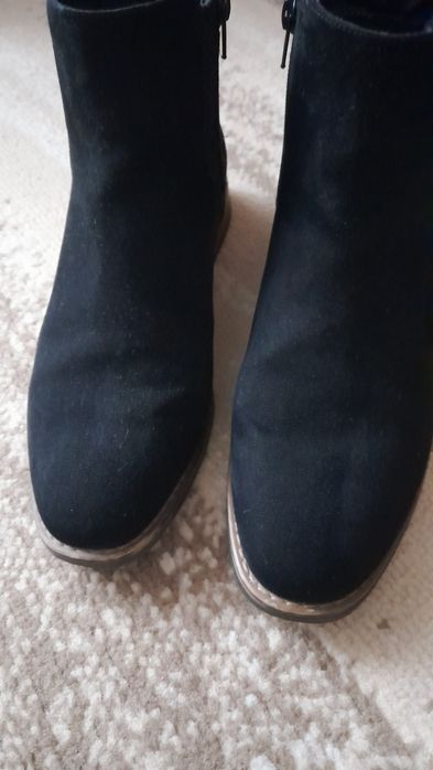 Sprzedam botki damskie