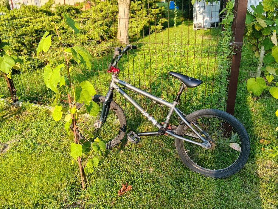 SPRZEDAM Rower BMX mongoose l40