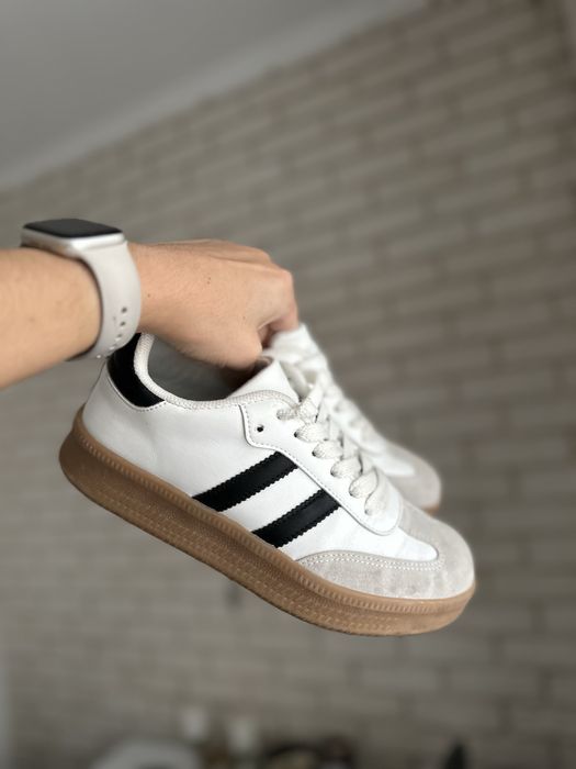 Жіночі кросівки кеди в стилі adidas