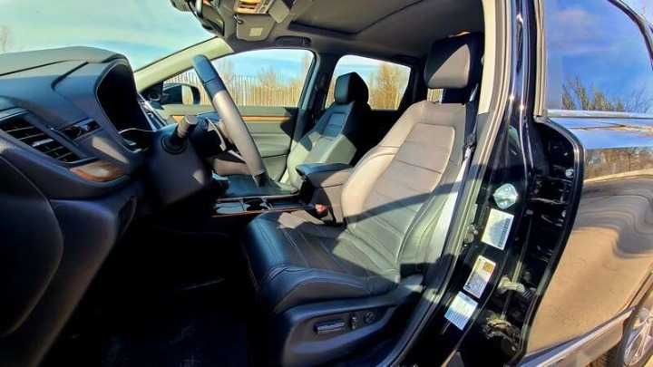 Автомобіль Honda CR-v Hybrid