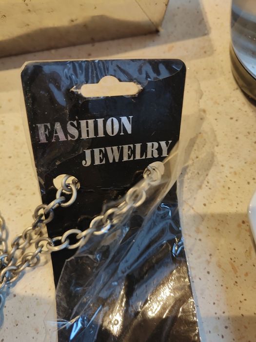 Naszyjnik łancuch z wisiorem  czaszka