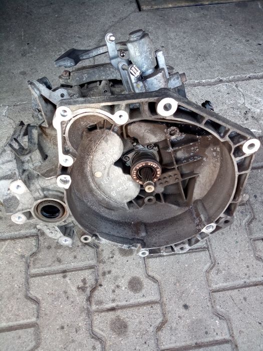 Skrzynia biegów manualna opel Zafira B 1,9 CDTI 150 km 6 bieg