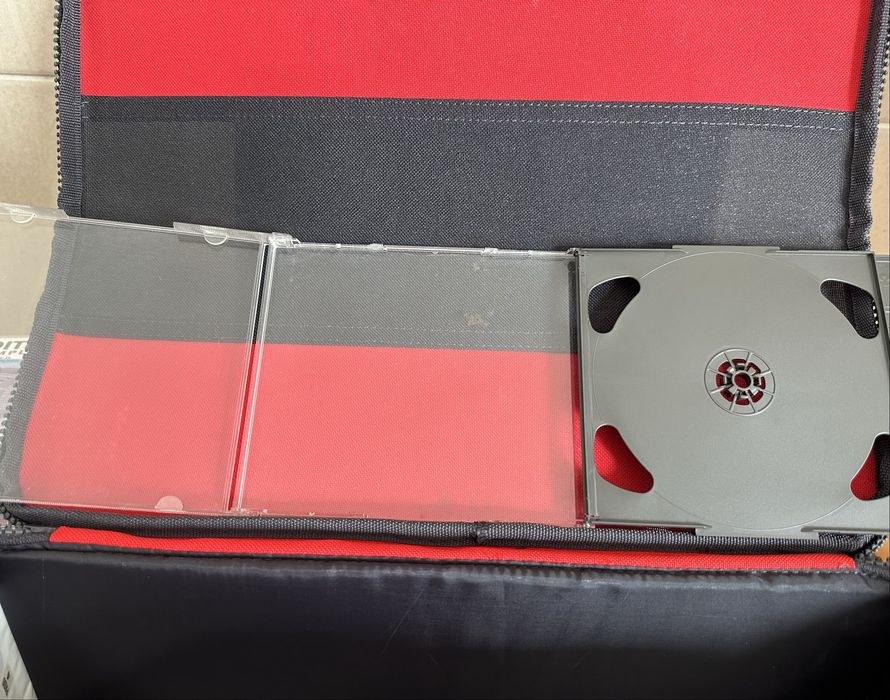 Conjunto de 28 caixas transparentes para CD DVD com caixa para guardar