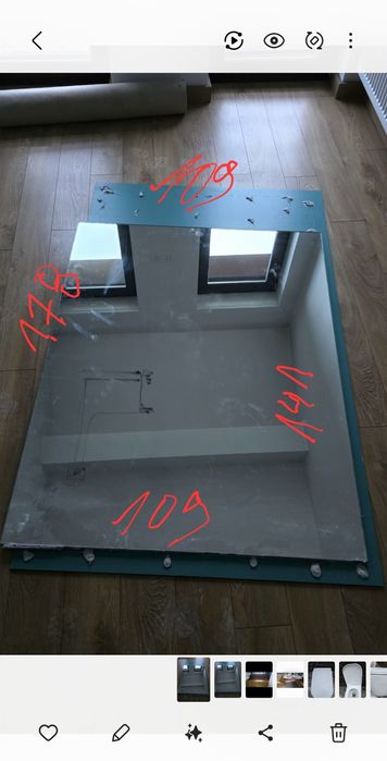 Dwa lustra  zdemontowane