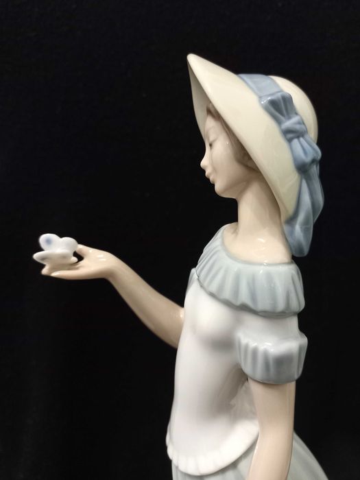 Статуэтка NAO Lladro, высота 30 см
