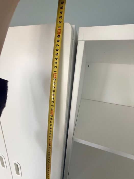 Rezerwacja Szafki, 2 słupki