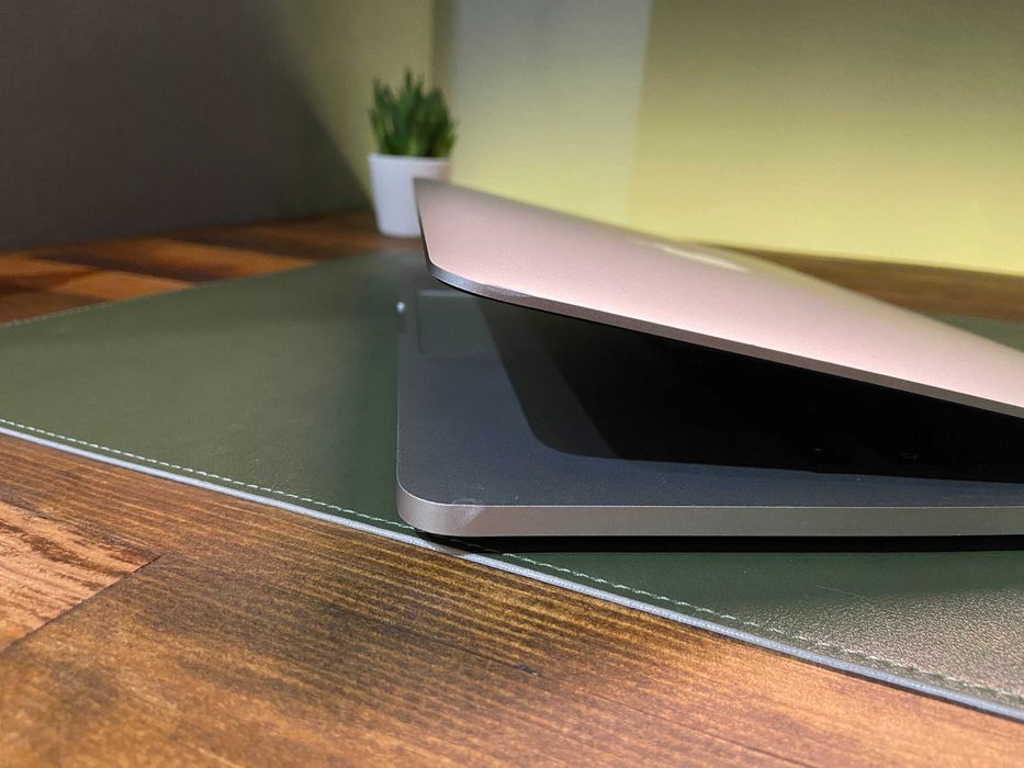 Apple MacBook Pro 13" [2013] - 8GB RAM - 256GB SSD - i5 Dual Core