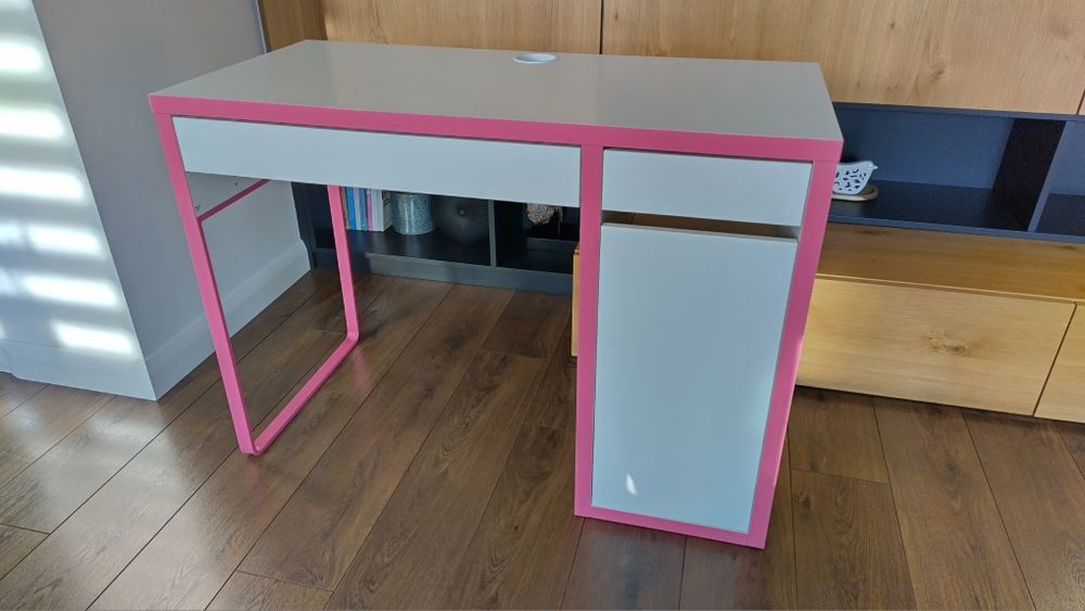 Biuro młodzieżowe IKEA Micke 105x50 cm