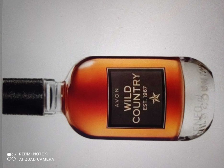 Woda toaletowa męska Wild Country AVON.