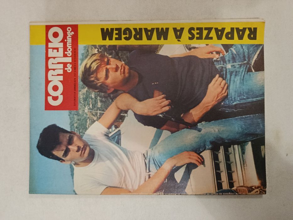 Lote de revistas " CORREIO da MANHÃ " e outras