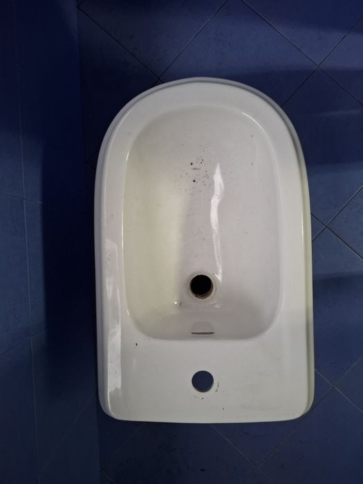 Bidé cerâmica usado