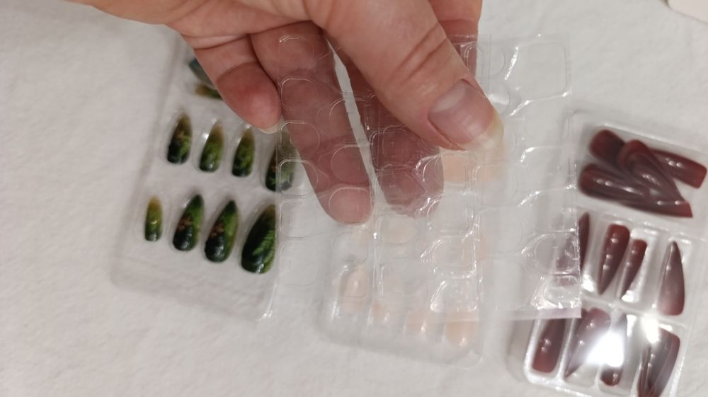 Накладні нігті ціна за все