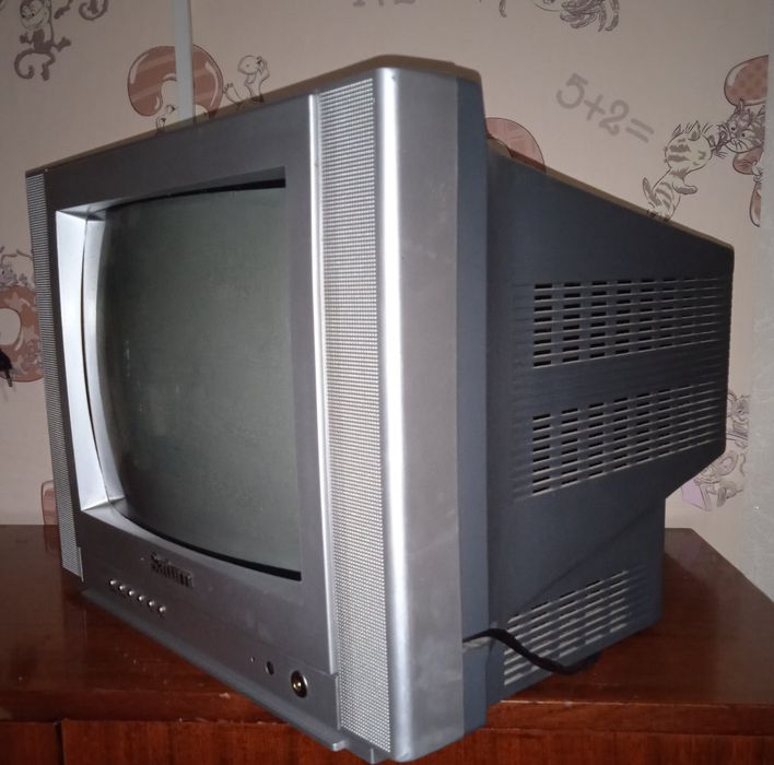 Продам три телевізори