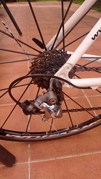 Bicicleta estrada em carbono