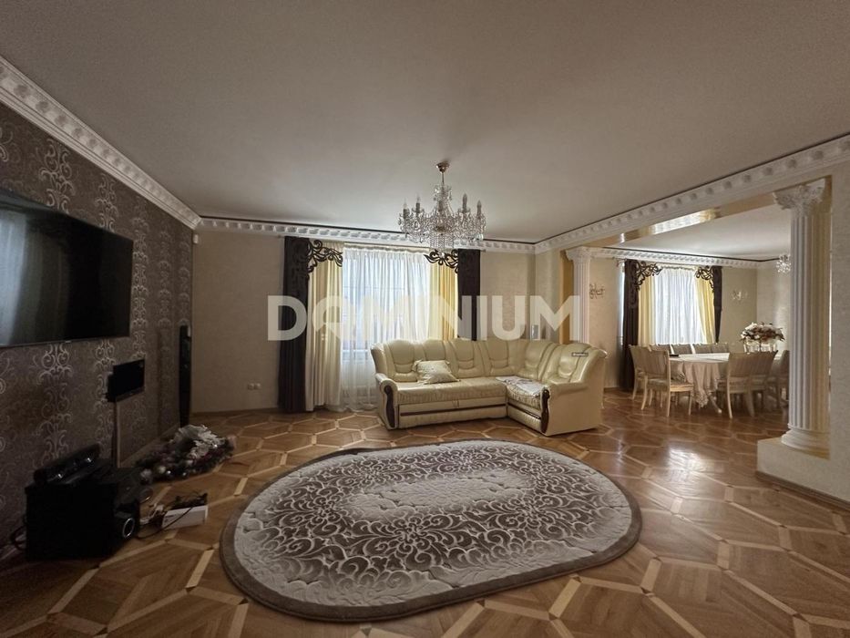 Продається  будинок  в  с.Стеблівка