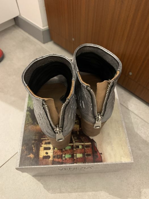 Botki Venezia , r. 36