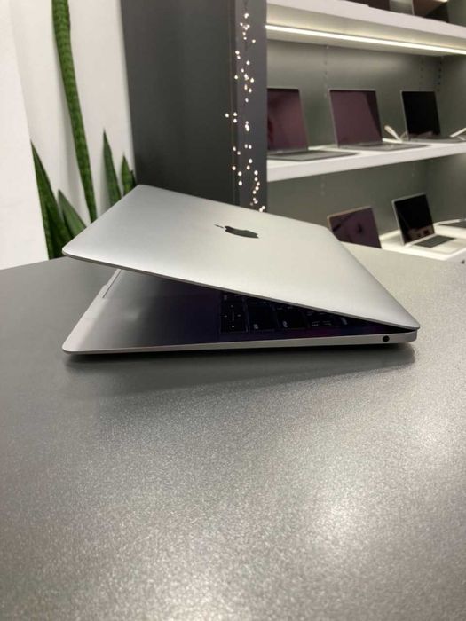 Ноутбук MacBook Air 13” 2019 i5/8/256 ГАРАНТІЯ 84411