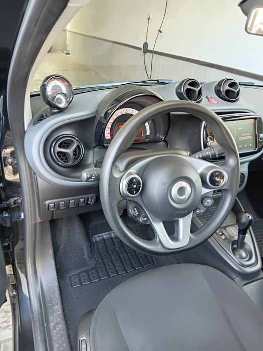 Vendo smart EQ Forfour 100% eléctrico