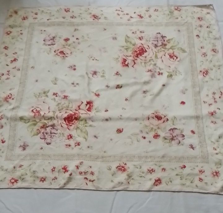 Шовковий платок Laura Ashley