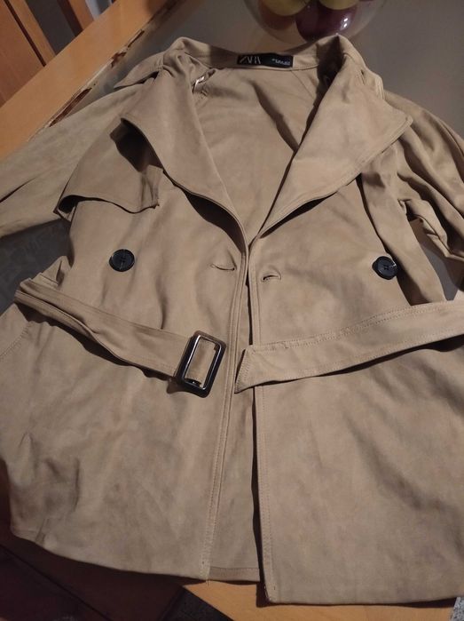 Casaco bege da Zara (mulher)