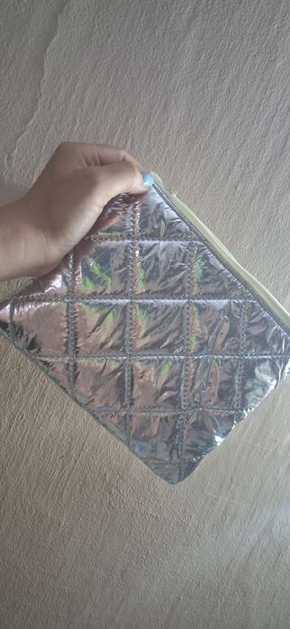Nowa Srebrna kosmetyczka Handmade