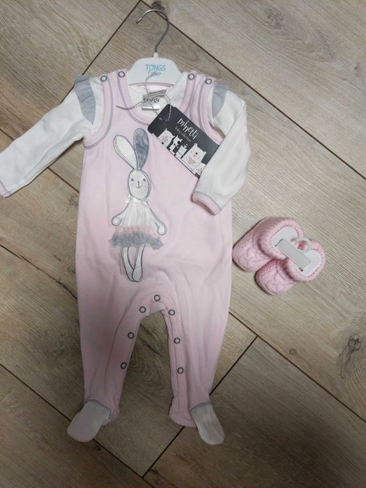 Костюмчик для дівчинки