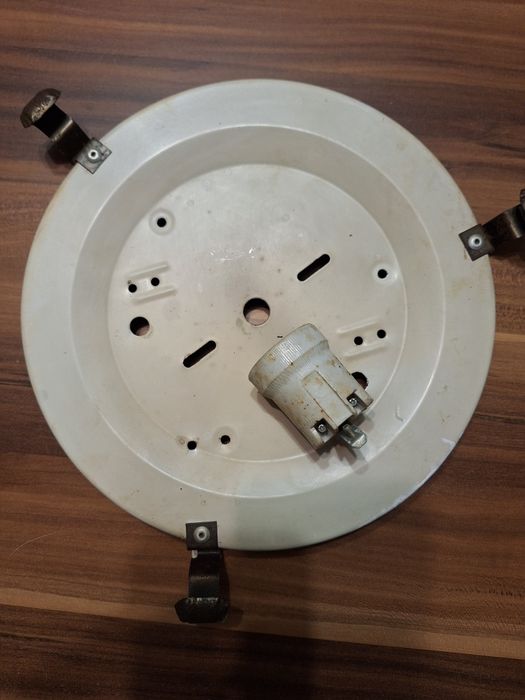 Oddam lampę  szklaną