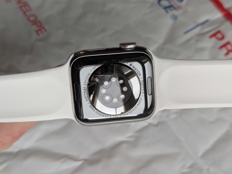 США Стальний Apple Watch 6 40 Stainless Steel silver батарея 84% рідна