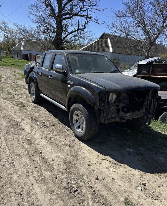 Розборка Форд Рейнджер 2.5 дизель Ford Ranger розбирання запчастини шрот двигун кпп редуктор міст капот двері фари крило бампер генератор тнвд диски
