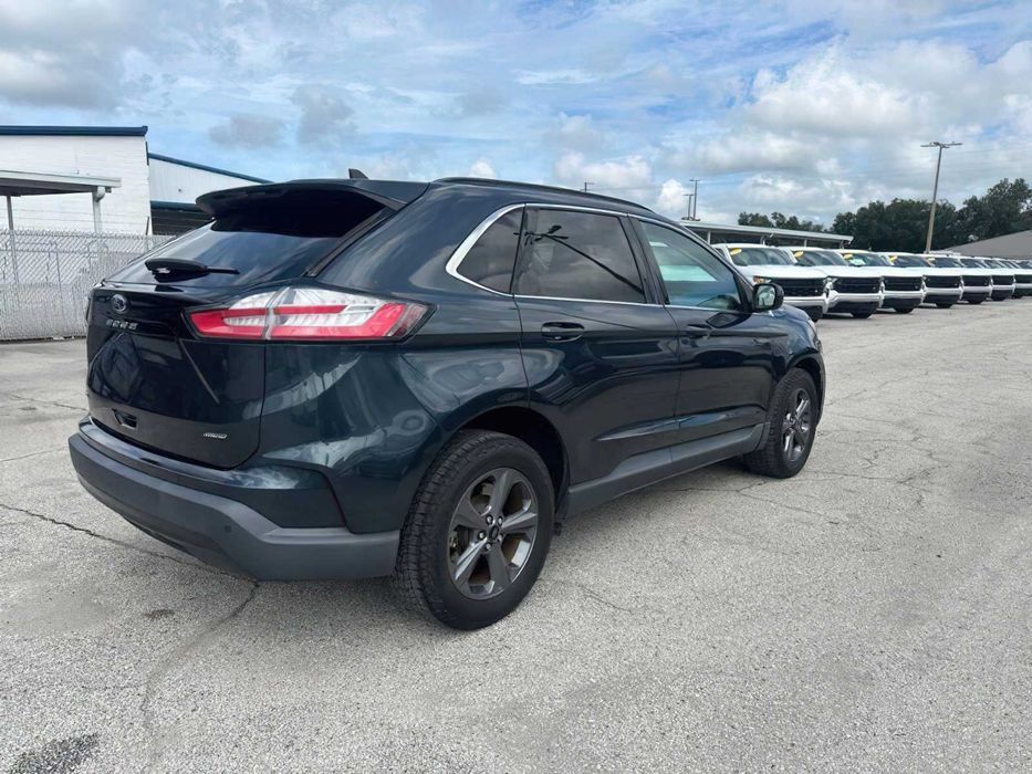 Ford Edge Titanium      2022