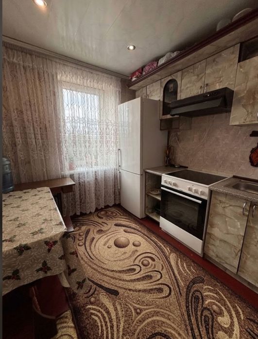 Продаж 1кім.кв з нішею