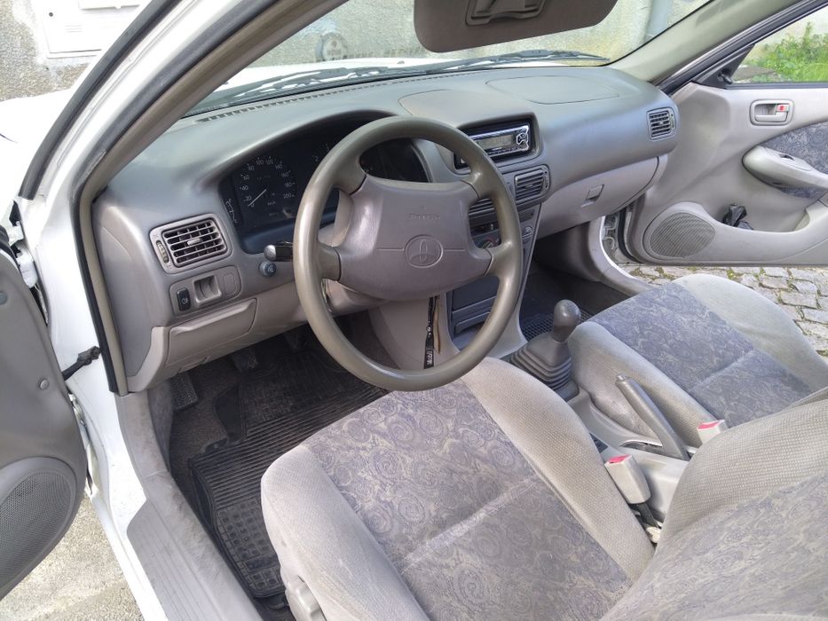 Toyota Corolla  ( 52 CE BO)