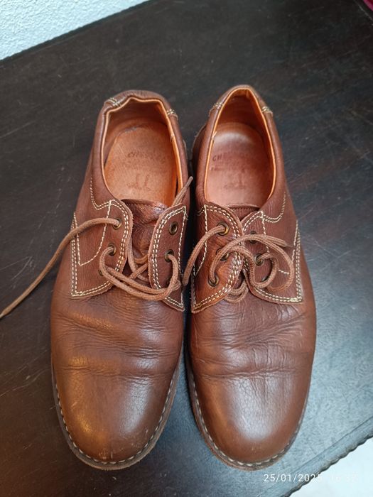 Saptos de PELE homem