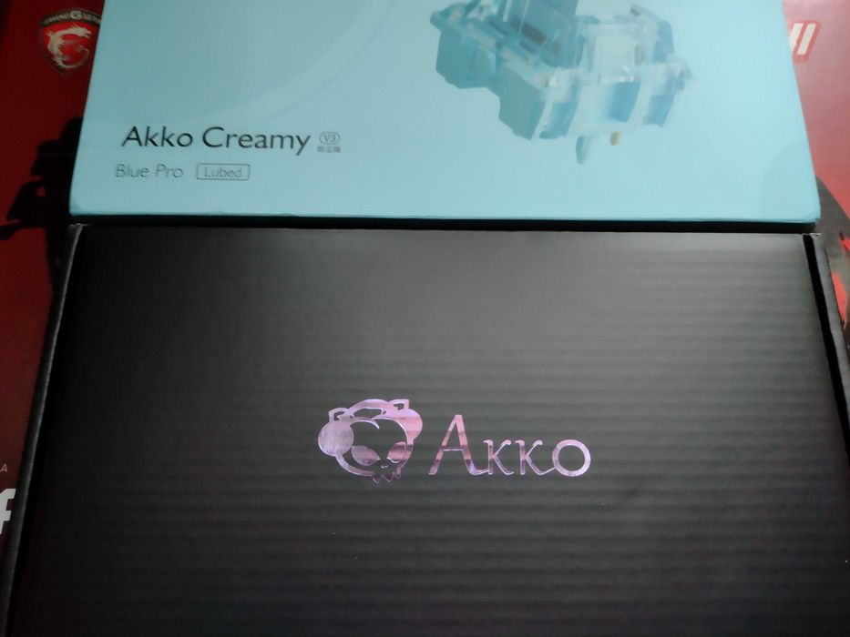 Switche Akko Cream Blue V3 Pro 45szt przełączniki do klawiatury custom