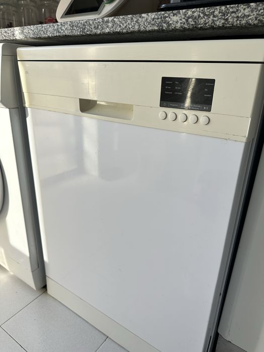 Maquina de lavar loiça Ok