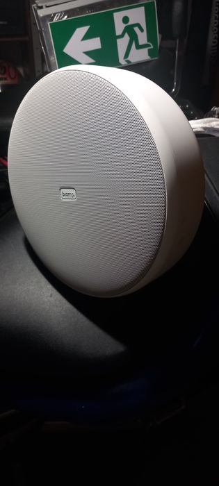 Coluna de som suspensa DESONO P6-SM