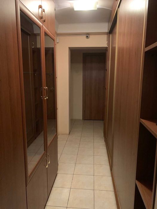 Власник, здає в  оренду приміщення 50м,  біля метро КПІ