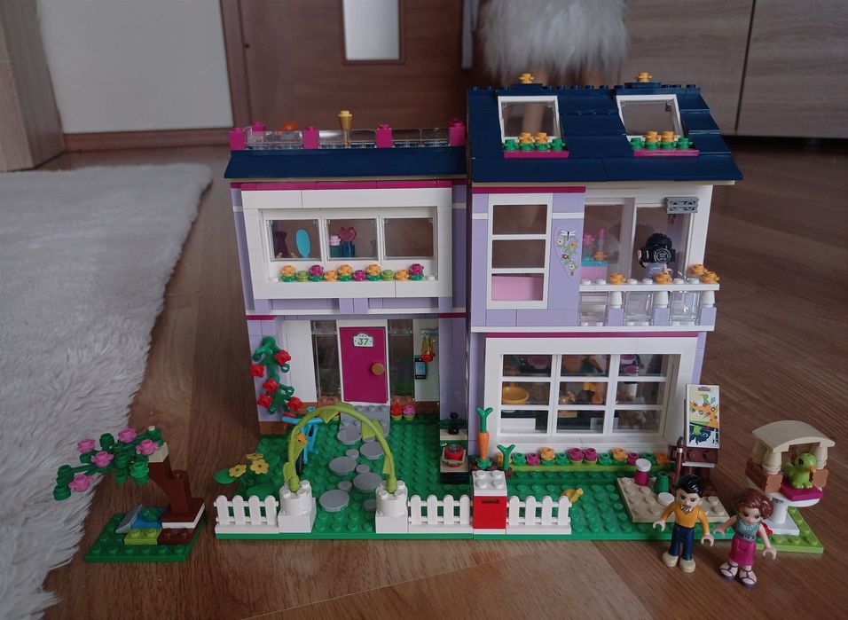 LEGO Friends 41095 Dom Emmy