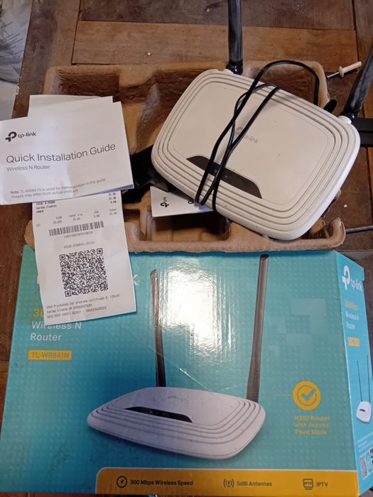 Router tp-link TL-WR841N