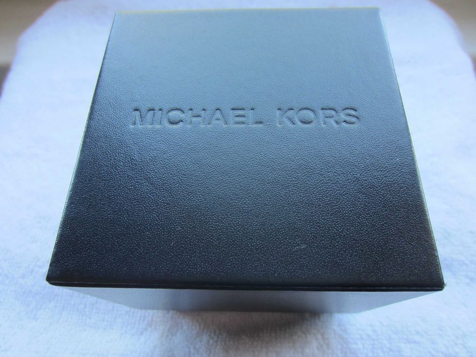 Michael Kors коробка от часов