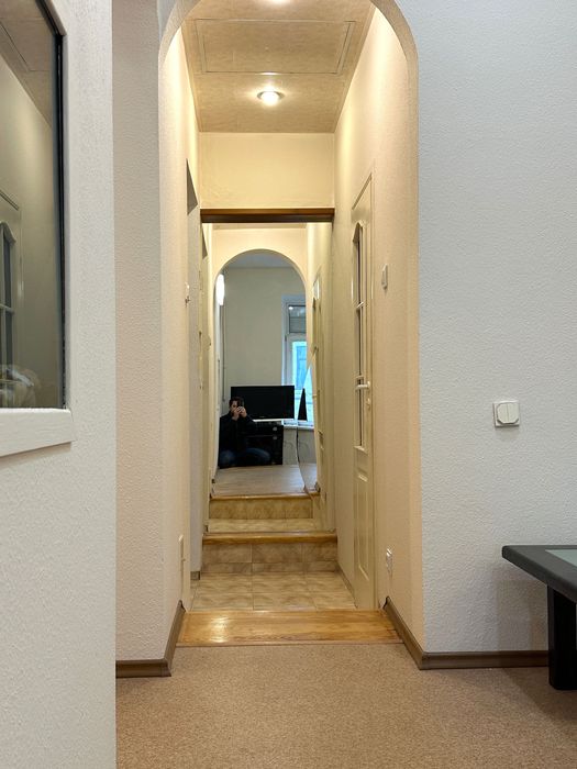 ЗАВЖИ Є СВІТЛО! Центр міста. Оренда 1-к. квартири 34 м2 - Десятинна 13